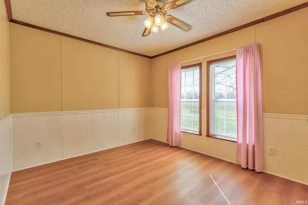 $175,000 | 15800 Old Dam 49 Road, Mount Vernon, IN 47620