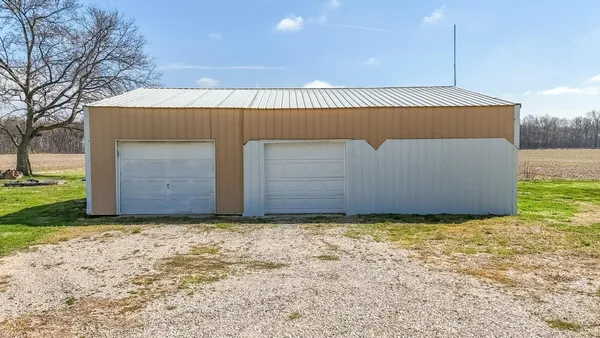 $175,000 | 15800 Old Dam 49 Road, Mount Vernon, IN 47620