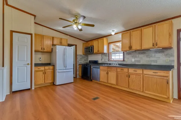 $175,000 | 15800 Old Dam 49 Road, Mount Vernon, IN 47620