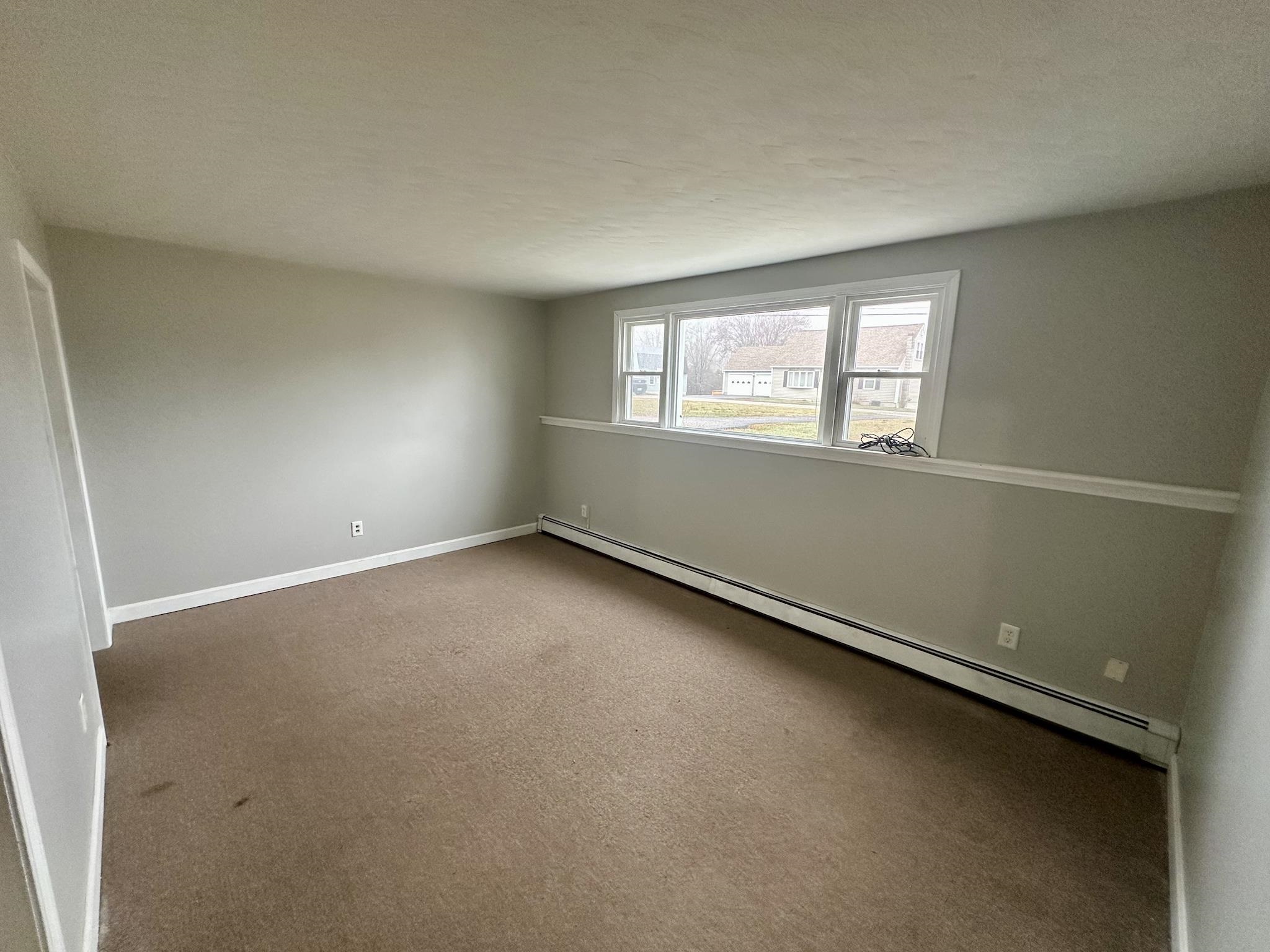 94 Maple Street, Unit E Somersworth, NH 03878 - Photo 3 of 12