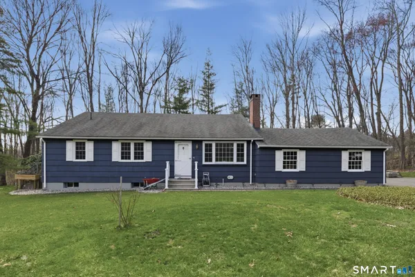 $549,900 | 93 Old Meadow Plain Road, Simsbury, CT 06089