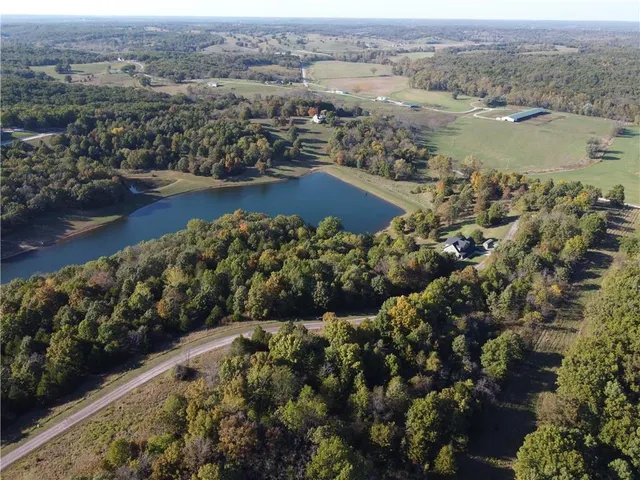 $32,802 | Lot 3 Fraction Point Drive, Warsaw, MO 65355