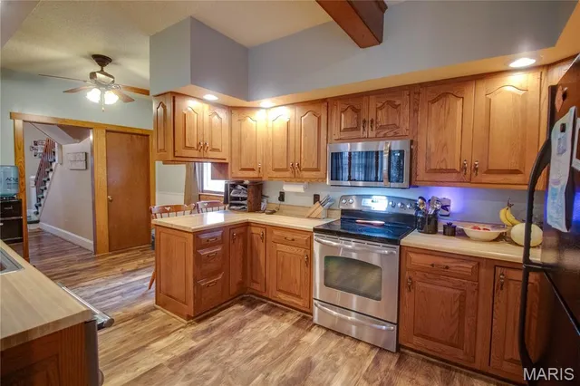 $187,185 | 307 North East Street, Carlinville, IL 62626