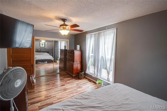 $187,185 | 307 North East Street, Carlinville, IL 62626