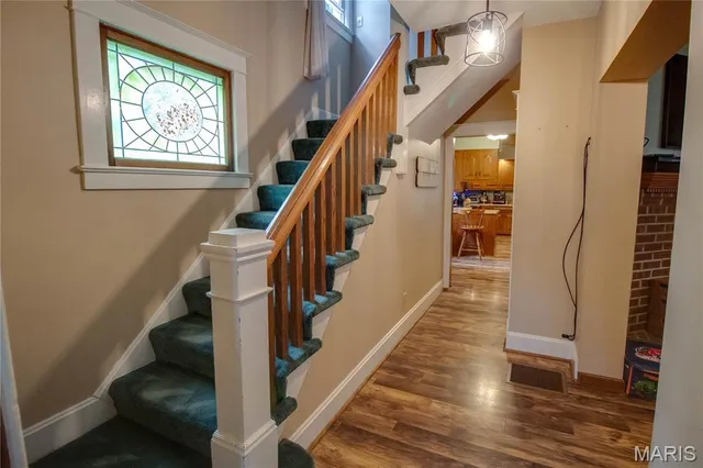 $187,185 | 307 North East Street, Carlinville, IL 62626