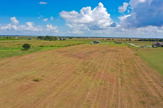 a view of an ocean from a building