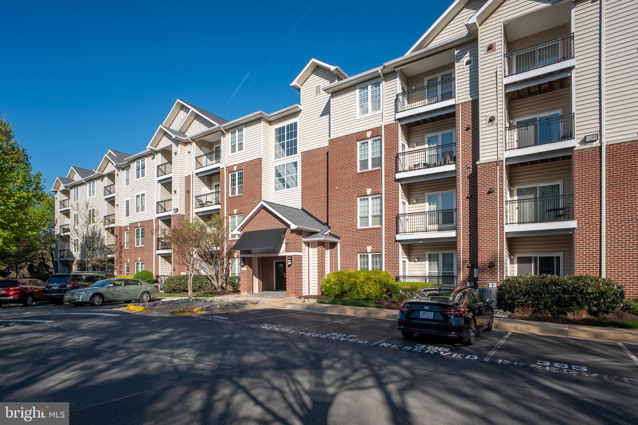 1591 Spring Gate Dr., Unit 3108 McLean, VA 22102 - Photo 4 of 47