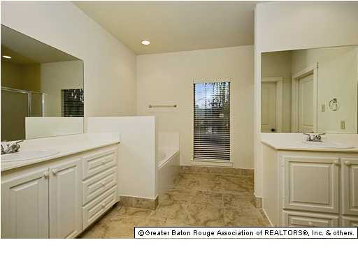 9258 Boone Avenue Baton Rouge, LA 70810 - Photo 9 of 15 Gallery Image 9