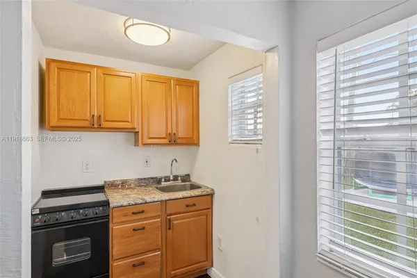 $783,000 | 6230 East 2nd Avenue, Hialeah, FL 33013