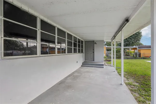 $783,000 | 6230 East 2nd Avenue, Hialeah, FL 33013