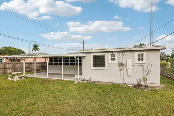 $783,000 | 6230 East 2nd Avenue, Hialeah, FL 33013