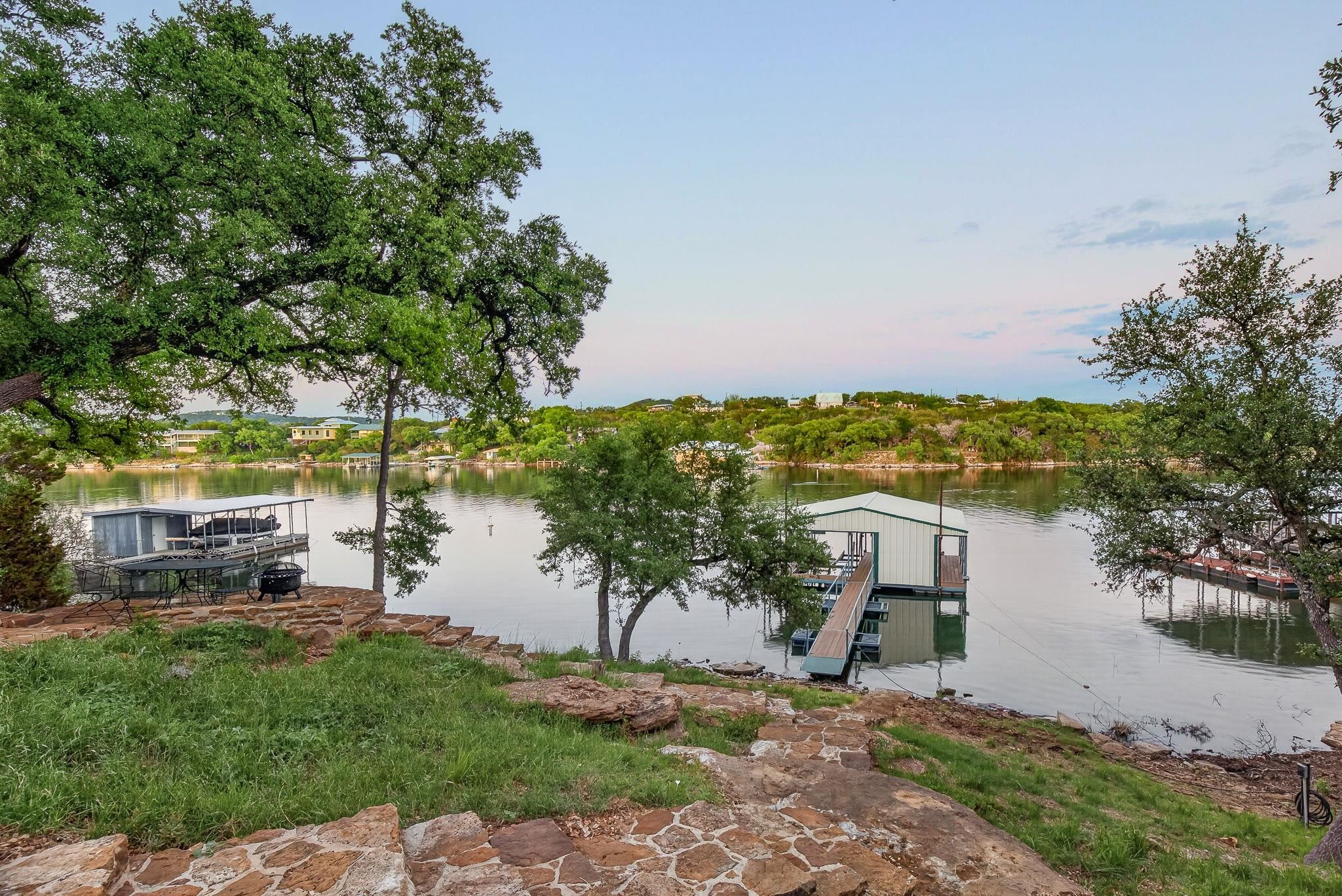 2512 Sunset Cliff Road Burnet, TX 78611 - Photo 3 of 38
