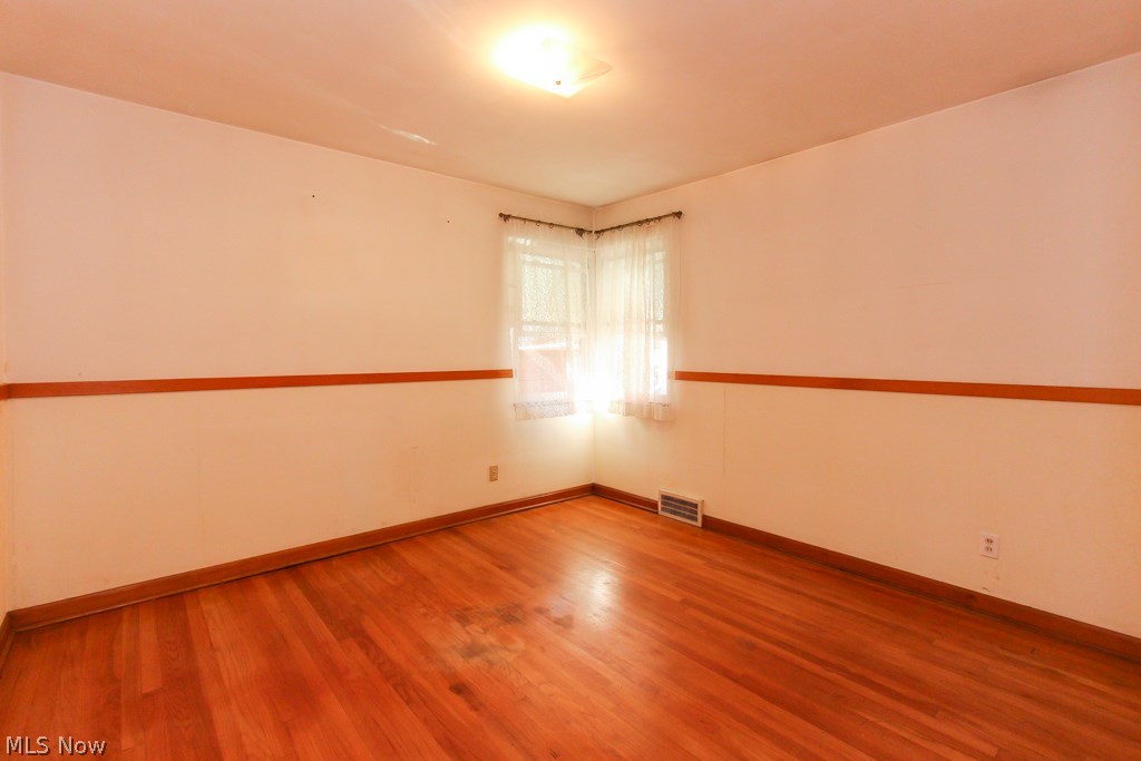 3146 Warren Road Cleveland, OH 44111 - Photo 23 of 35 Gallery Image 23