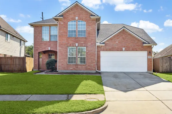 $2,800 | 3629 Pine Valley Drive, Pearland, TX 77581