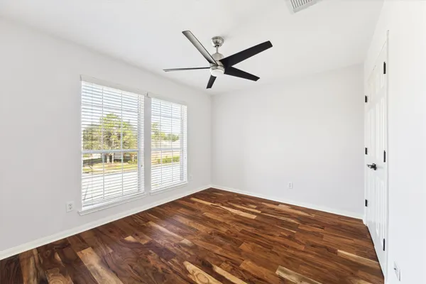 $2,800 | 3629 Pine Valley Drive, Pearland, TX 77581