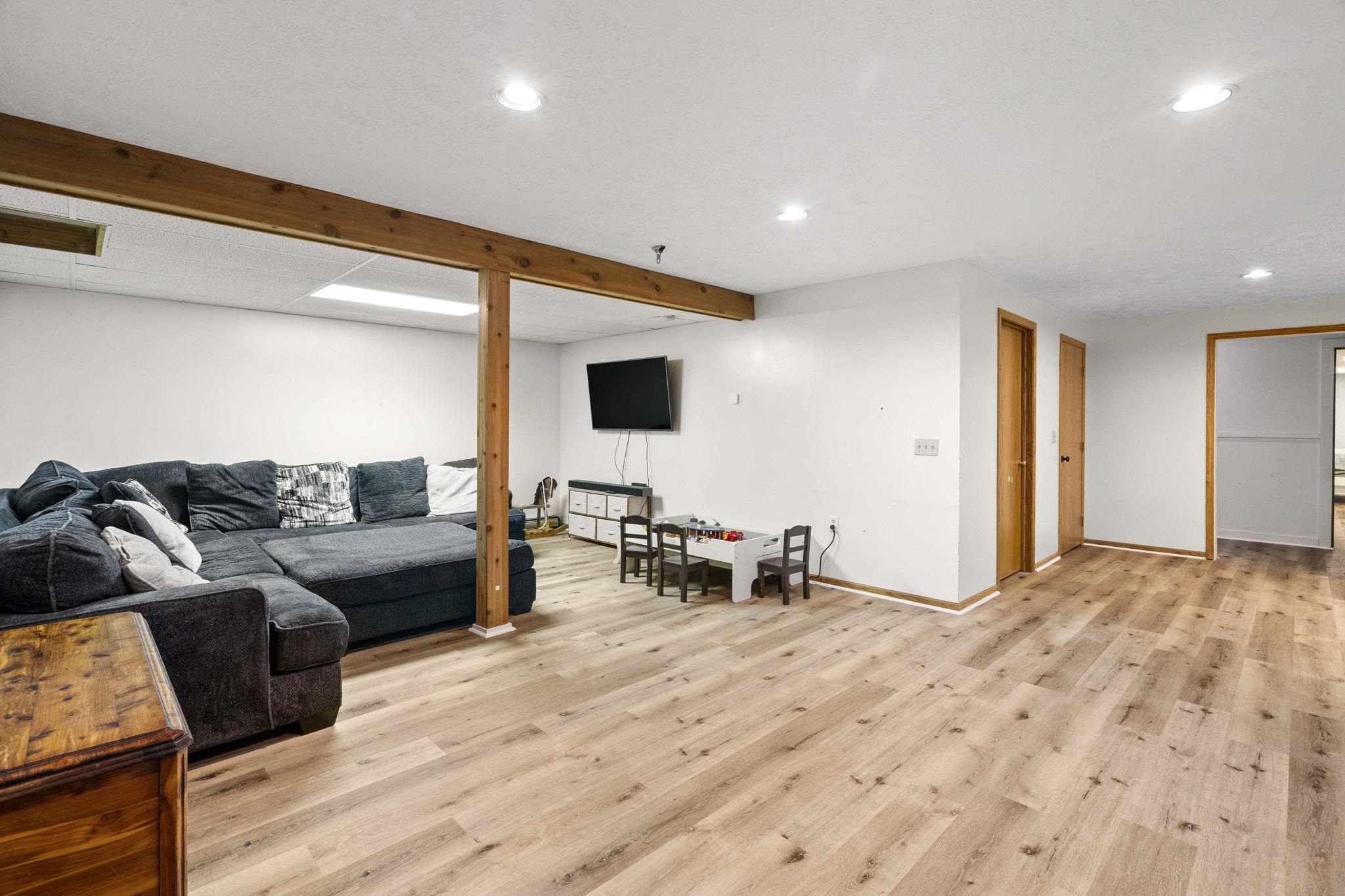 5522 Trager Road Traverse City, MI 49696 - Photo 42 of 76 1949838-5f73a110-0999-4298-a8ac-04d309a645cf.JPG
