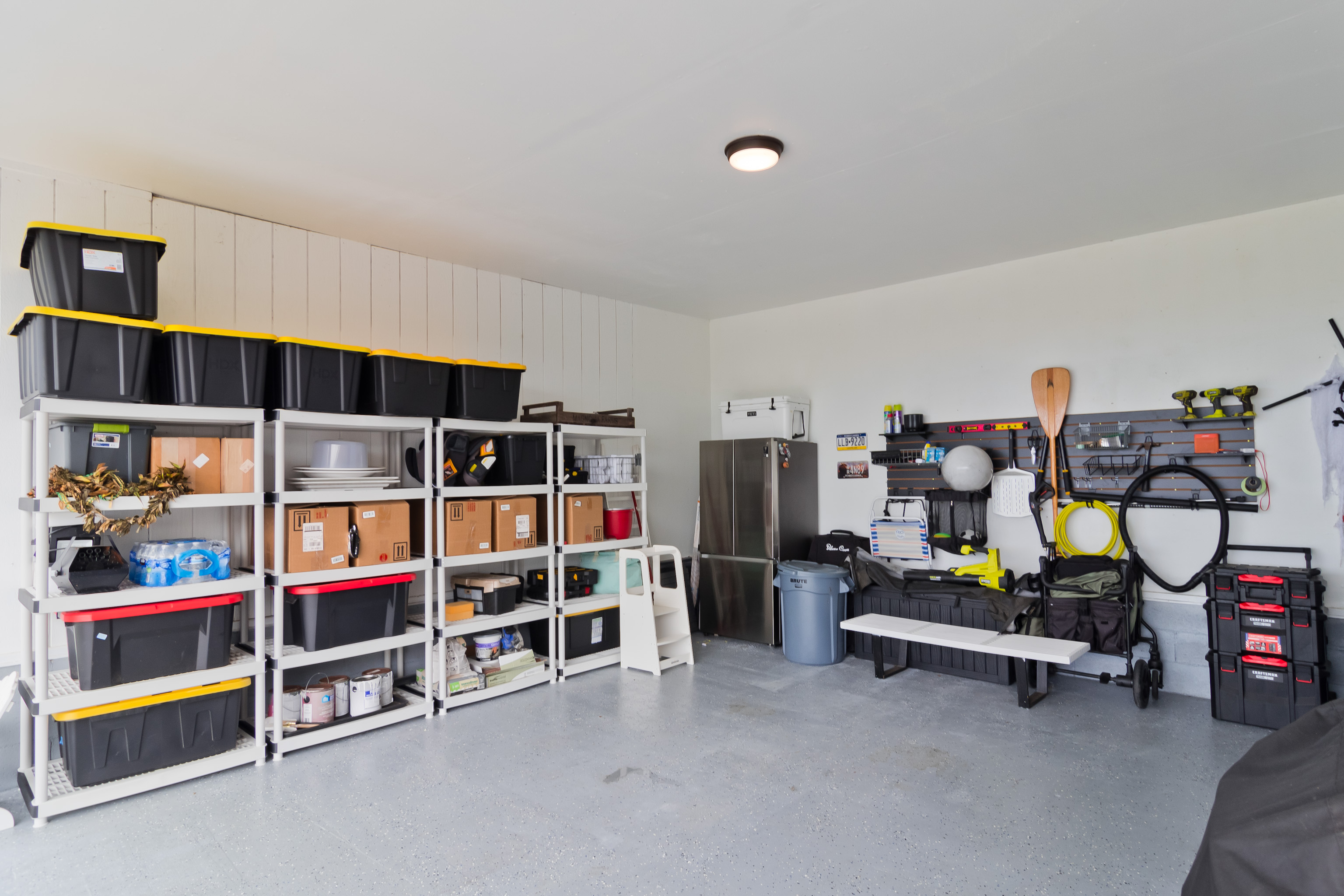64-5246 Puu Nani Drive Kamuela, HI 96743 - Photo 22 of 25 a view of a room with shelves