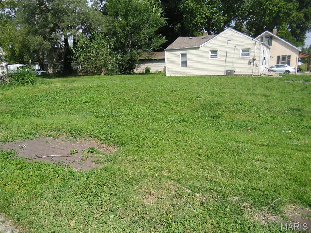 301 North 11th Street Belleville, IL 62220 - Photo 3 of 6