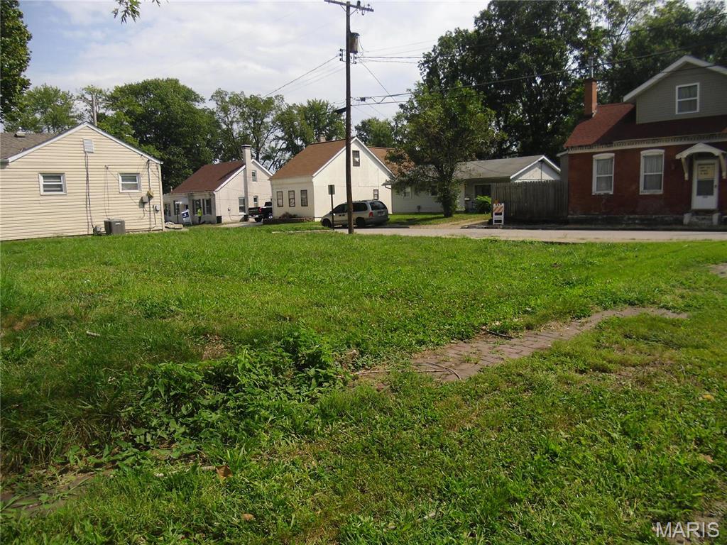 301 North 11th Street Belleville, IL 62220 - Photo 4 of 6