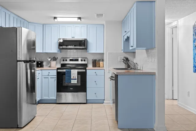 $189,000 | 308 Miracle Strip Parkway Southwest, Unit 19C, Fort Walton Beach, FL 32548