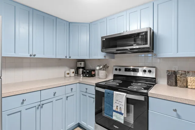 $189,000 | 308 Miracle Strip Parkway Southwest, Unit 19C, Fort Walton Beach, FL 32548