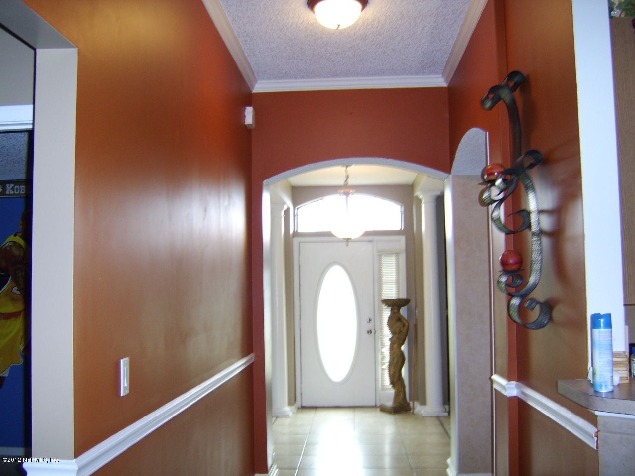 10346 Red Tip Road Jacksonville, FL 32218 - Photo 6 of 12 Foyer to front door