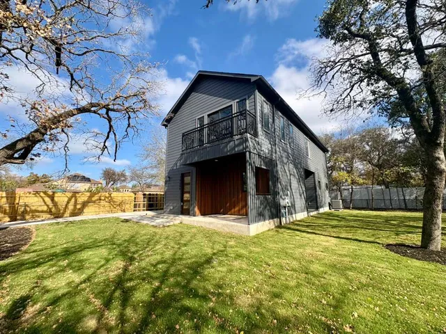 $3,295 | 10209 Gail Road, Austin, TX 78748