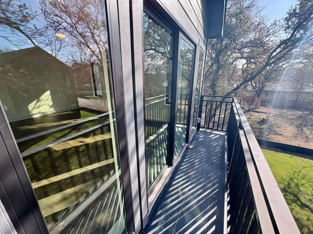 10209 Gail Road Austin, TX 78748 - Photo 24 of 38 View of balcony