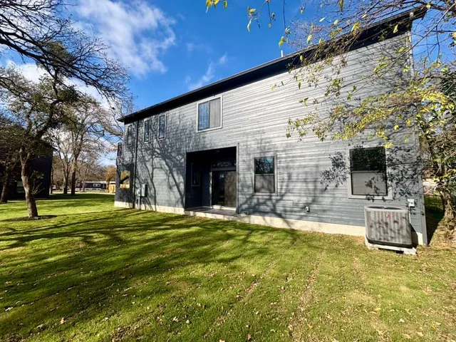 $3,295 | 10209 Gail Road, Austin, TX 78748