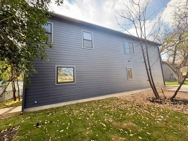 $3,295 | 10209 Gail Road, Austin, TX 78748