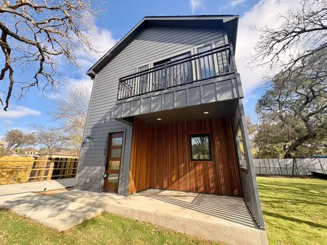$3,295 | 10209 Gail Road, Austin, TX 78748