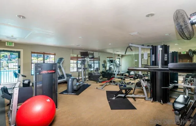 $2,650 | 14990 Avenida Venusto, Unit 36, San Diego, CA 92128