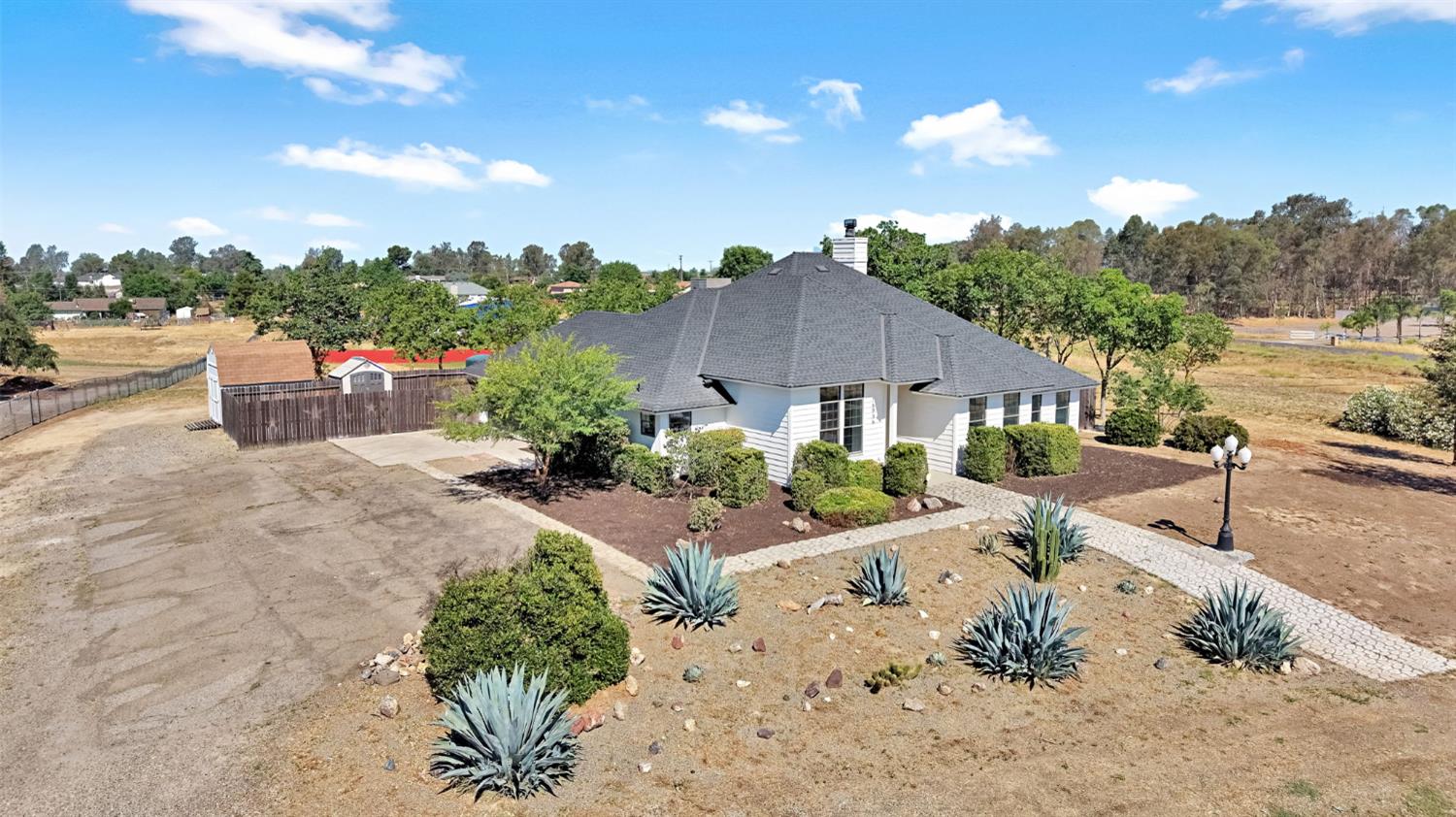 16936 Karen Road Madera, CA 93636 - Photo 46 of 53