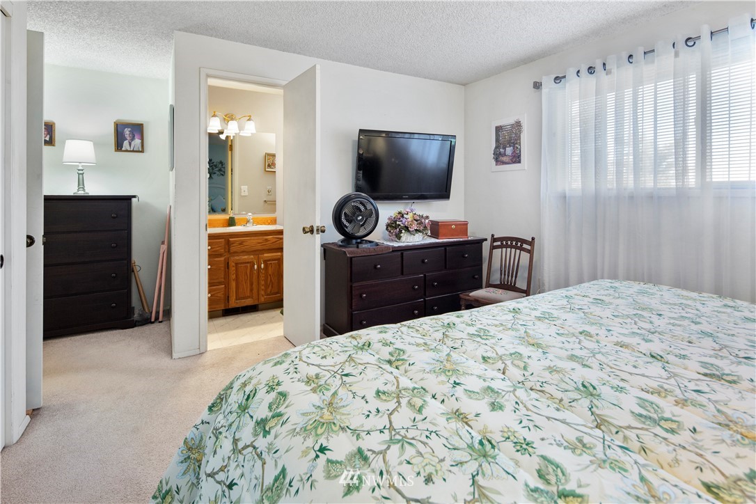495 East Hemmi Road Lynden, WA 98264 - Photo 16 of 29 Gallery Image 16