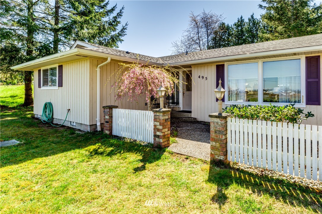 495 East Hemmi Road Lynden, WA 98264 - Photo 4 of 29 Gallery Image 4