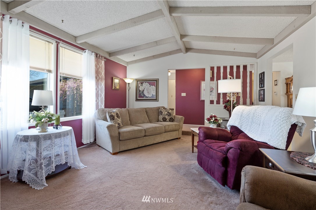 495 East Hemmi Road Lynden, WA 98264 - Photo 7 of 29 Gallery Image 7