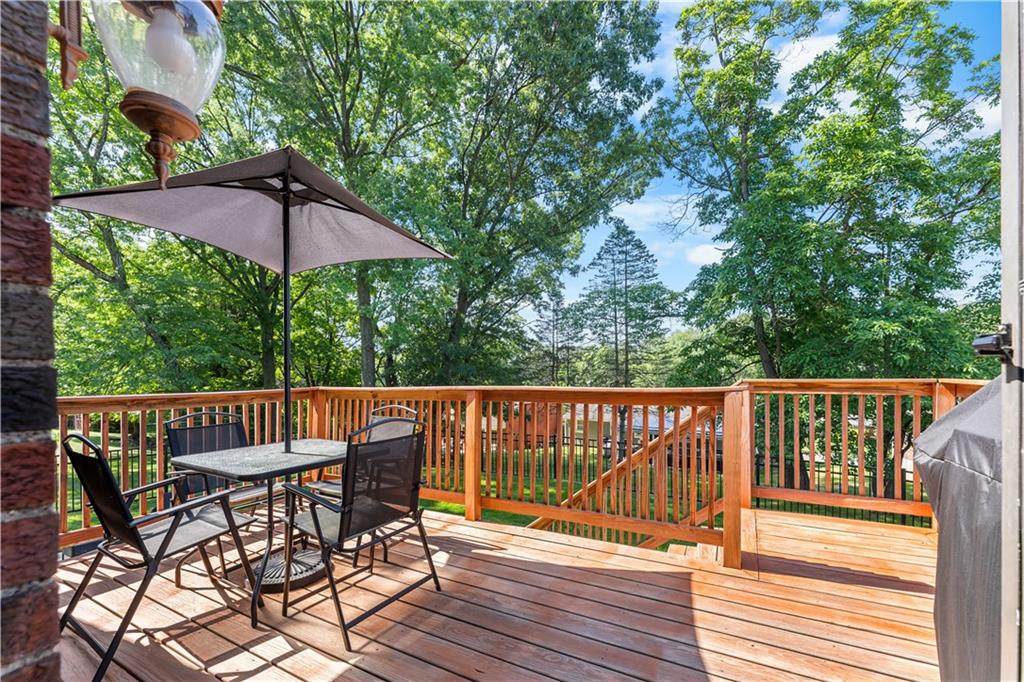 202 Lytton Road Coraopolis, PA 15108 - Photo 14 of 30 Gallery Image 14