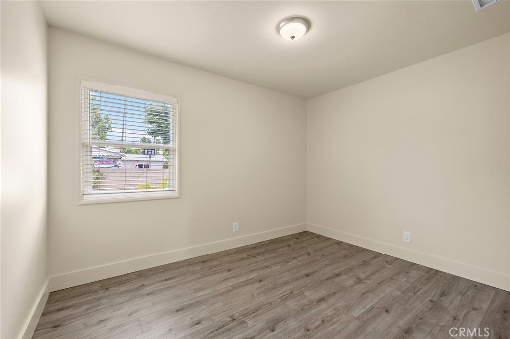 443 South Devon Road Orange, CA 92868 - Photo 9 of 11