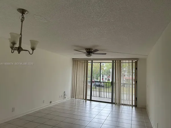 $2,000 | 3651 Environ Boulevard, Unit 256, Lauderhill, FL 33319