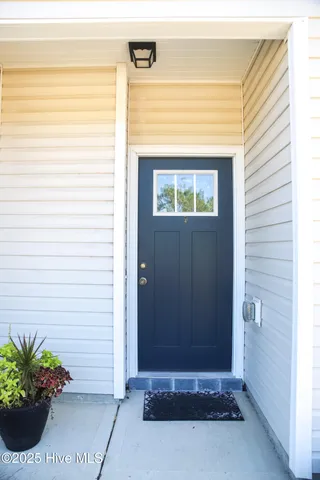 $276,999 | 258 Currituck Drive, Holly Ridge, NC 28445