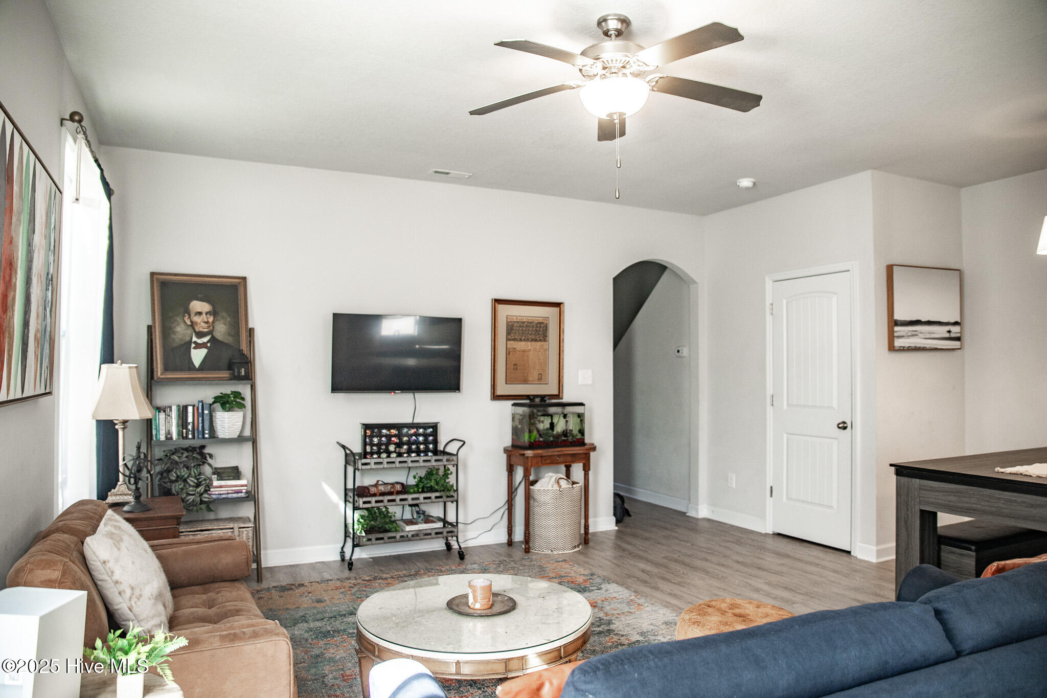 258 Currituck Drive Holly Ridge, NC 28445 - Photo 4 of 42 IMG_5563