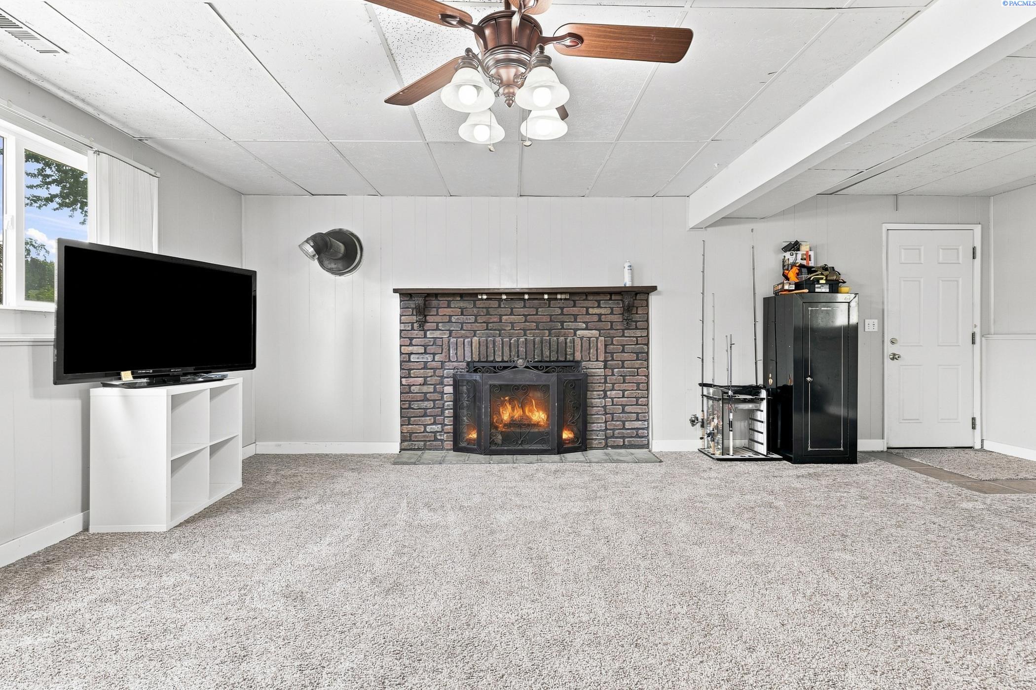 1804 South Bermuda Road Kennewick, WA 99338 - Photo 22 of 45 Gallery Image 22