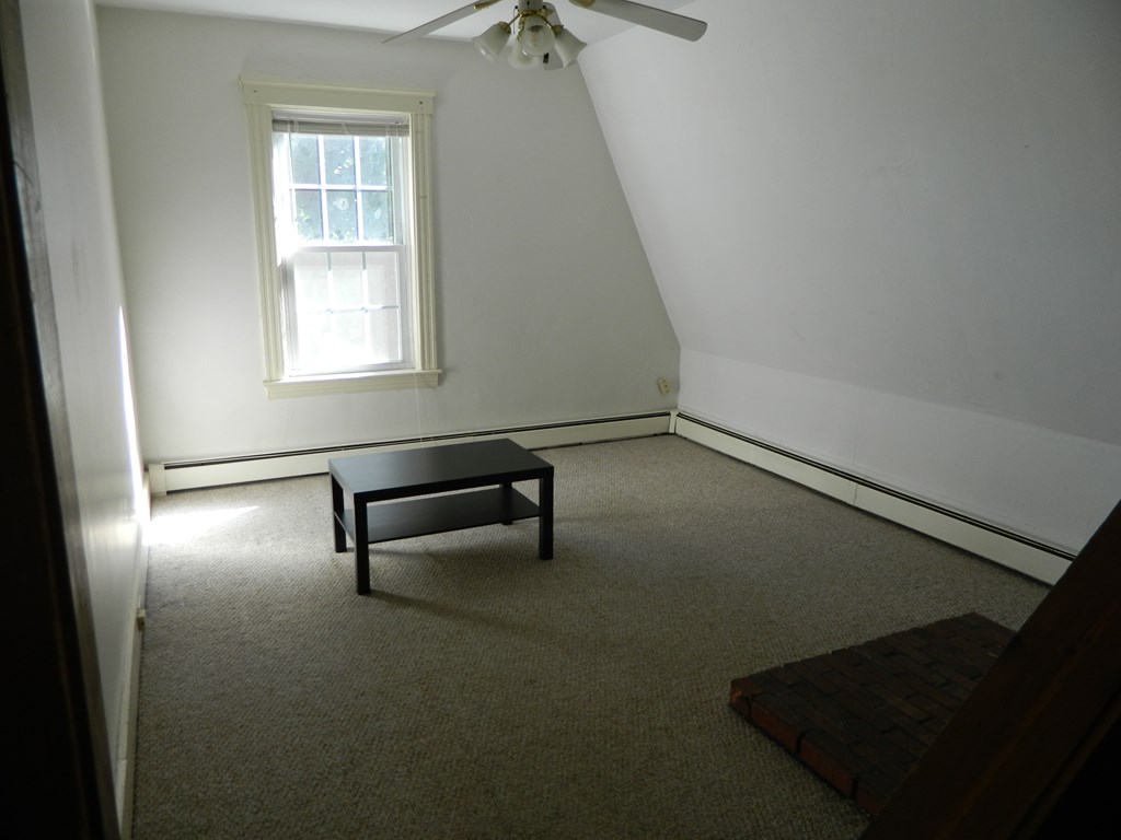 1 Pocono Road Worcester, MA 01605 - Photo 4 of 17 Gallery Image 4