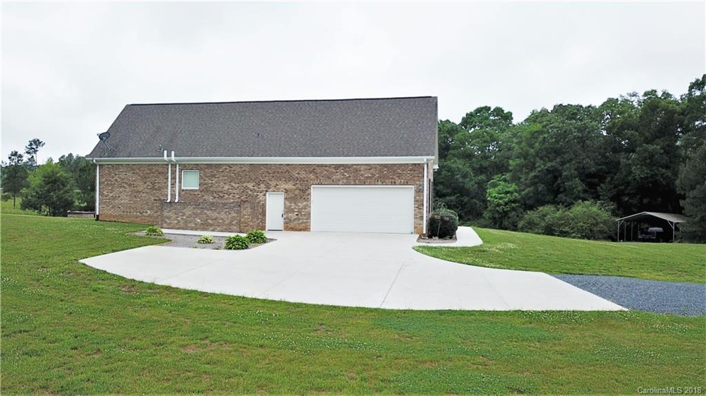 24514 Barbees Grove Road Oakboro, NC 28129 - Photo 6 of 28 Gallery Image 6