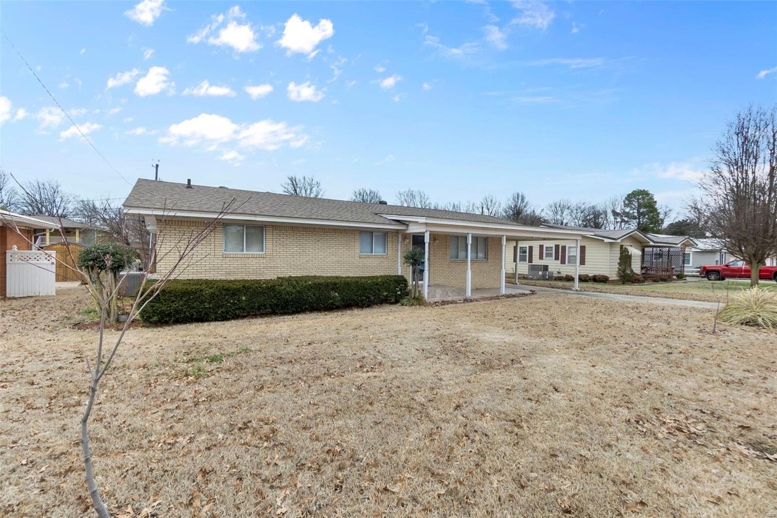 1104 David Drive Kennett, MO 63857 - Photo 3 of 24