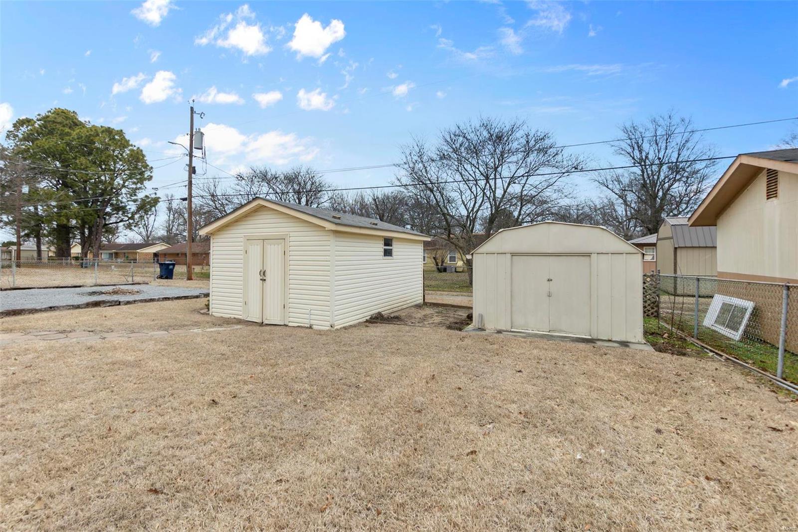 1104 David Drive Kennett, MO 63857 - Photo 9 of 24