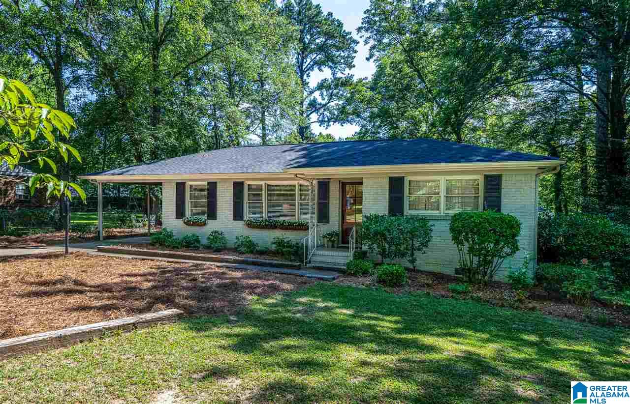 209 Leach Drive Birmingham, AL 35213 - Photo 2 of 31