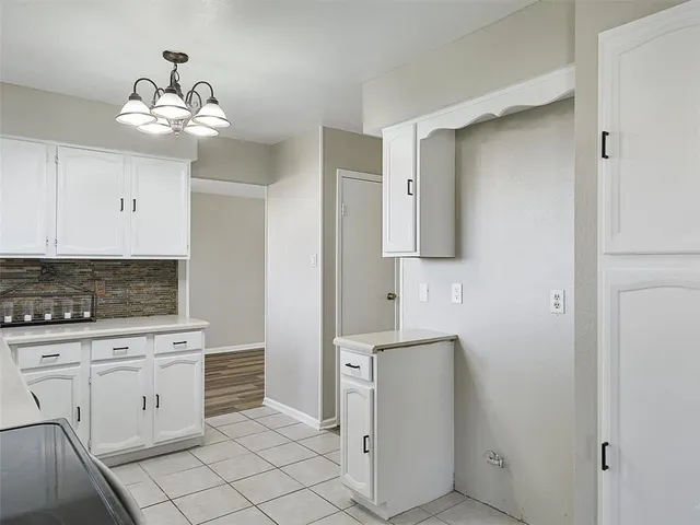 $339,900 | 415 Creekmeadow Lane, Lewisville, TX 75067