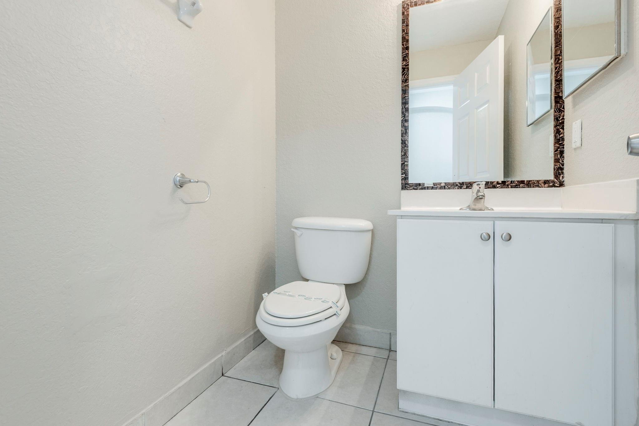 21926 Southwest 88th Path Cutler Bay, FL 33190 - Photo 13 of 42 Photo 13