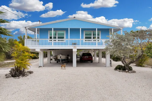$989,000 | 3633 Blue Lagoon Street, Big Pine Key, FL 33043